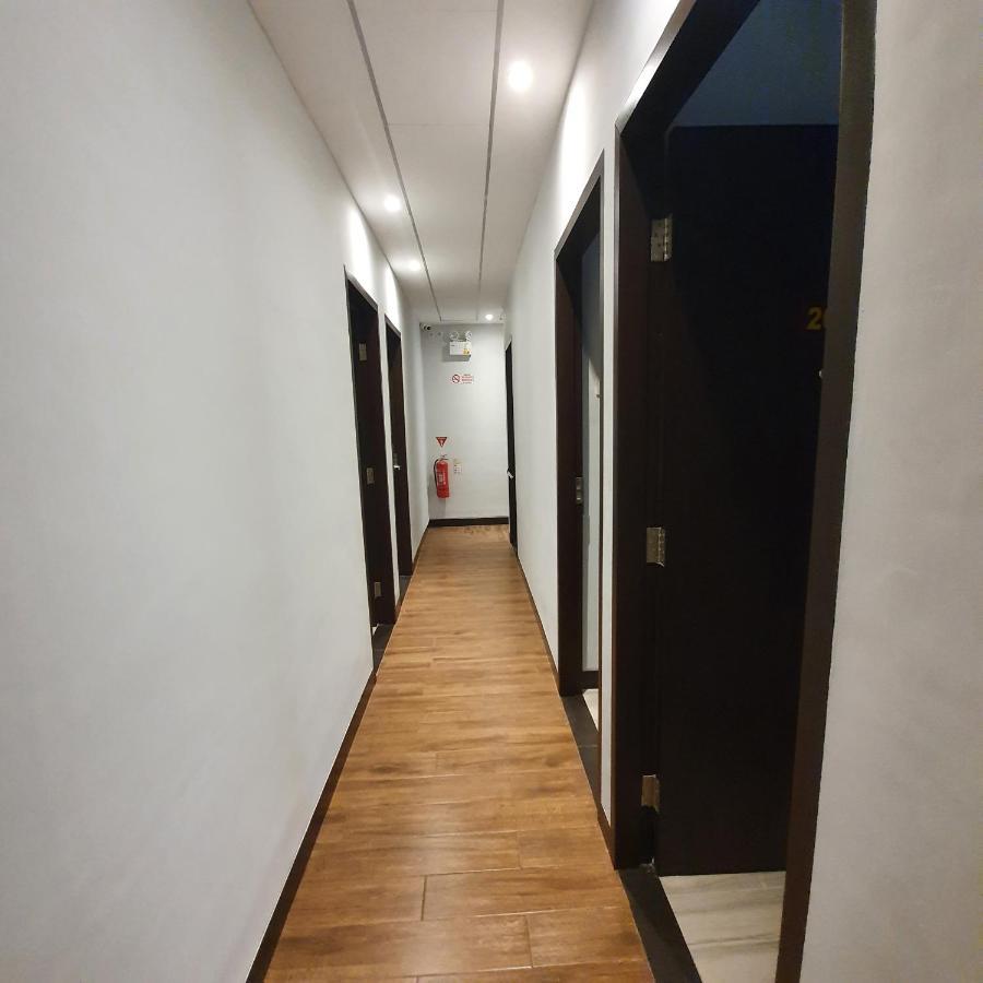 Circle One Ξενοδοχείο Παλεμπάνγκ Εξωτερικό φωτογραφία